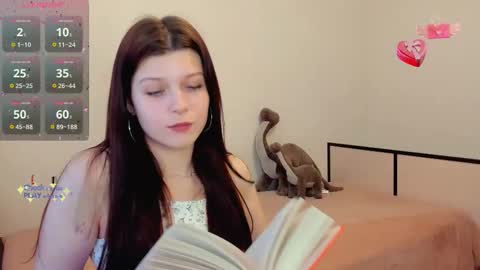 Snapshot of emma_loveyou chatting on March 6, 8:30 am emma_loveyou online show from March 6, 8:30 am