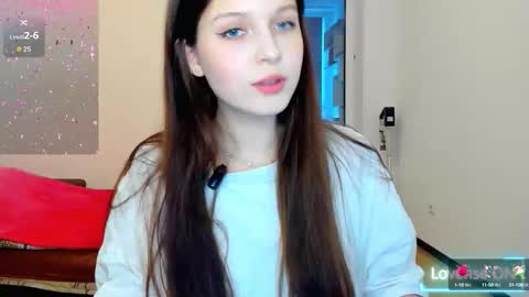 Snapshot of emma_loveyou chatting on September 28, 3:06 pm emma_loveyou online show from September 28, 3:06 pm