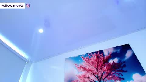 Emma Monserratt online show from March 11, 8:33 pm