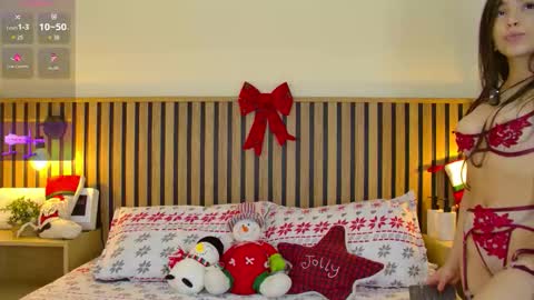  Emma morales  online show from December 17, 2:32 pm