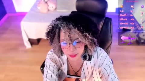     online show from February 23, 10:04 am