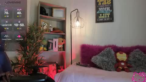 EMMA  online show from March 16, 7:07 pm