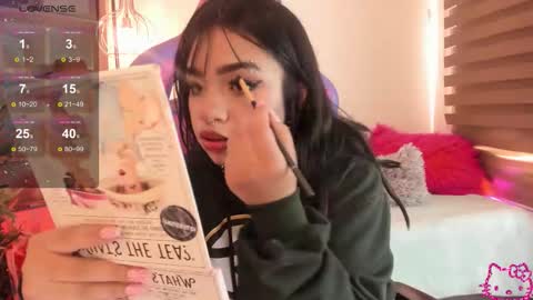 EMMA  online show from February 11, 8:10 pm