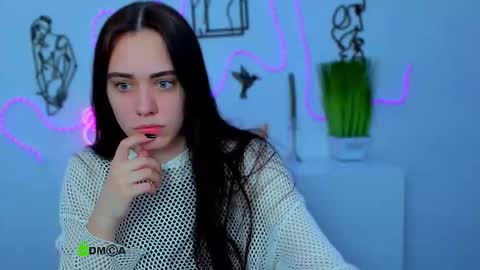 emma_swee online show from March 4, 10:44 am