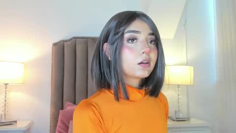 Ema online show from January 18, 12:01 pm