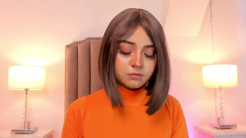 Snapshot of emma_torres__ chatting on February 5, 11:55 am Ema online show from February 5, 11:55 am