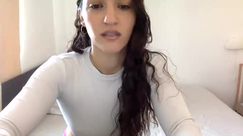 Emma online show from January 7, 5:31 pm