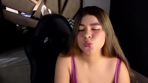 Emma online show from March 3, 11:03 am