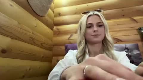 Emma online show from June 11, 11:40 am