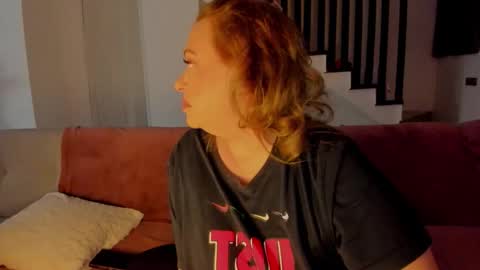 Emma online show from February 14, 11:51 pm