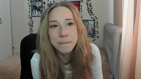 Emma online show from April 30, 11:04 am