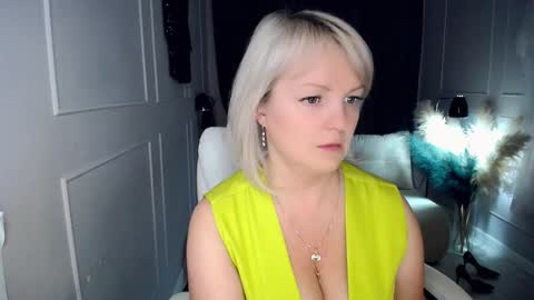 emmmam online show from February 7, 11:47 am