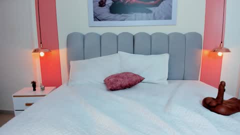 Emma online show from February 18, 12:04 pm