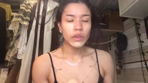 empressmeplease online show from May 13, 2:01 pm