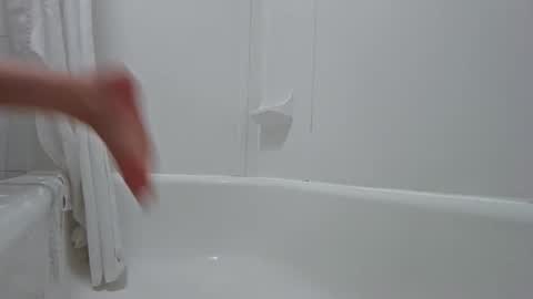 Snapshot of emy1713 chatting on October 6, 8:13 pm emy1713 online show from October 6, 8:13 pm