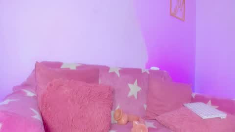 Emy online show from February 27, 2:21 pm