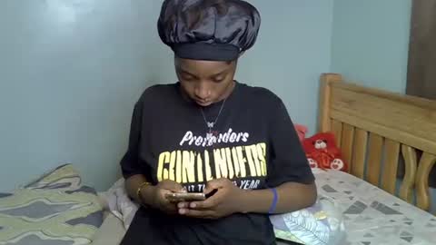 Snapshot of enkarxx chatting on February 16, 10:10 am enkarxx online show from February 16, 10:10 am