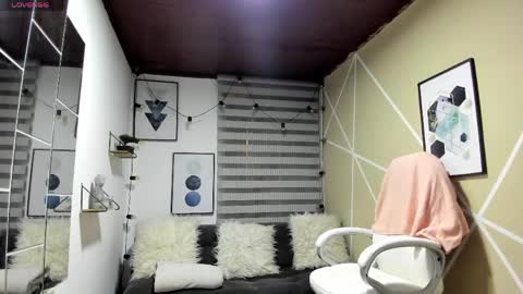 Enma clark online show from April 20, 4:04 am