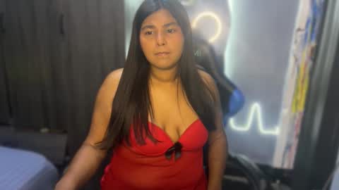 enmmy_2000 online show from May 27, 9:56 pm