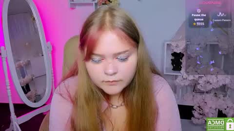 erica_love_ online show from September 25, 7:07 am