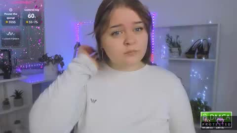 erica_love_ online show from January 17, 7:05 am