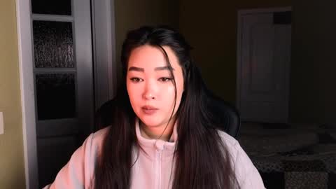 Snapshot of erica_wayne chatting on January 12, 1:27 pm Erica Wayne online show from January 12, 1:27 pm