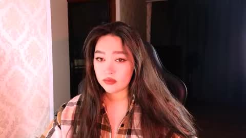 Erica Wayne online show from December 1, 1:31 am