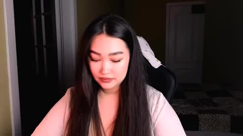 Snapshot of erica_wayne chatting on March 11, 3:12 pm Erica Wayne online show from March 11, 3:12 pm