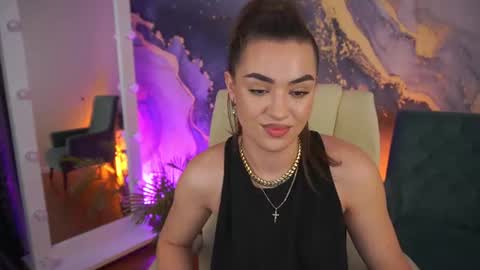 Erica online show from June 12, 3:31 pm
