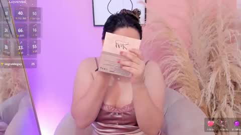 Erika Mendez online show from March 24, 7:30 pm