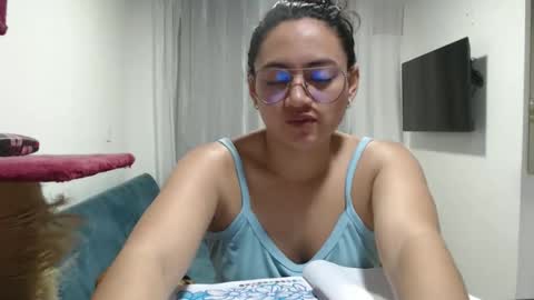 erotic_fusion_ online show from June 1, 12:01 am