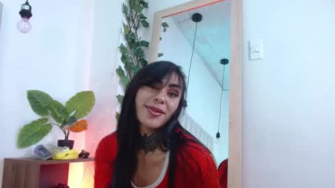 esmeralda_as online show from June 16, 2:29 pm