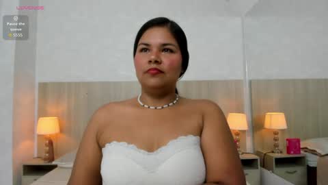 Esmeralda online show from April 13, 7:58 pm