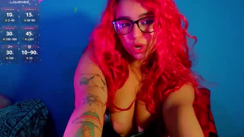 Estefania online show from April 19, 5:46 pm