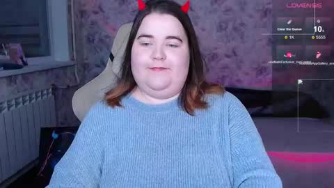 estelle_hicks online show from October 25, 8:26 pm