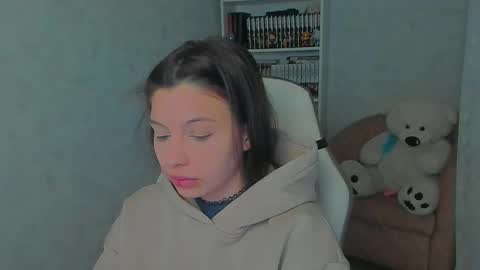 Snapshot of estercollins chatting on February 17, 3:15 am Ester online show from February 17, 3:15 am