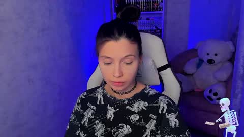 Snapshot of estercollins chatting on February 4, 11:49 pm Ester online show from February 4, 11:49 pm