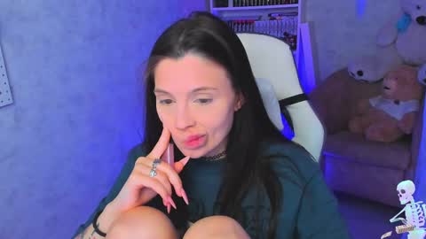 Snapshot of estercollins chatting on March 10, 8:56 pm Ester online show from March 10, 8:56 pm