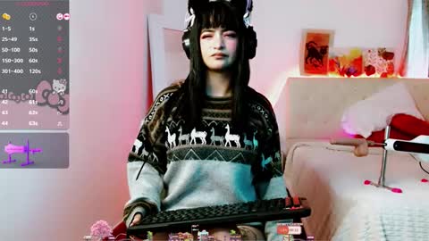 Moon online show from November 10, 8:26 pm