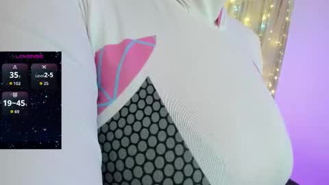 eternalmuse online show from December 3, 9:00 am