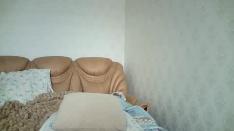 eva00186 online show from June 3, 1:23 pm