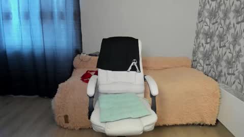 Eva online show from February 11, 9:33 am