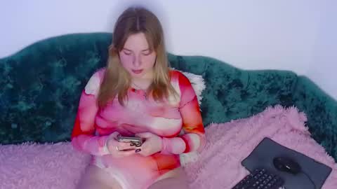 Eva online show from February 5, 2:31 pm