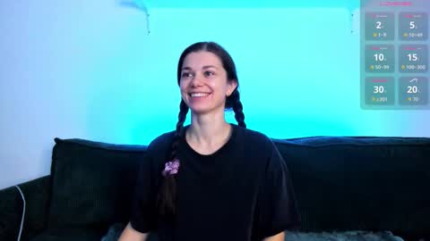 Eva online show from December 3, 9:44 am