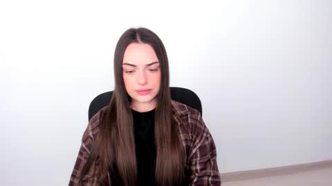 Eva online show from February 20, 7:30 pm