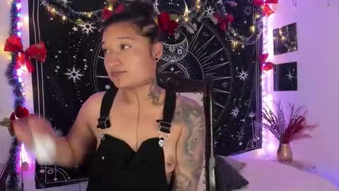 Eva  online show from November 29, 9:46 am