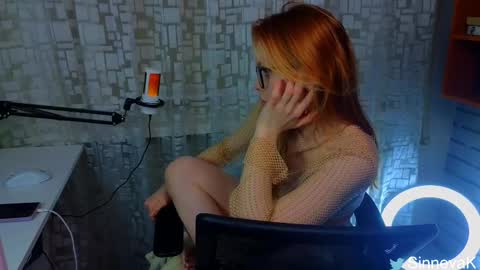 Hi there i am Eva and i wish create a nice community with you so join my Ticket Show for more pleasure online show from February 15, 5:07 pm