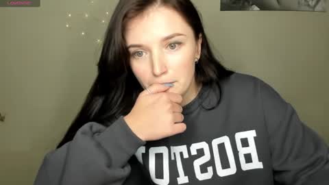 Eva online show from December 4, 12:14 pm