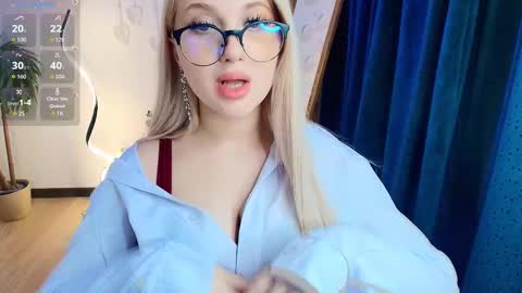 Eva  online show from February 4, 2:03 am