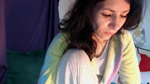 hornycrissyyourlove online show from February 24, 3:05 am